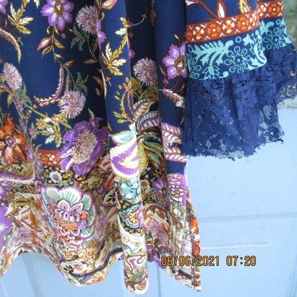 Susan Graver Floral Pattern Liquid Knit 3/4 Sleeve Tunic Top - M Navy Purple - Picture 3 of 4